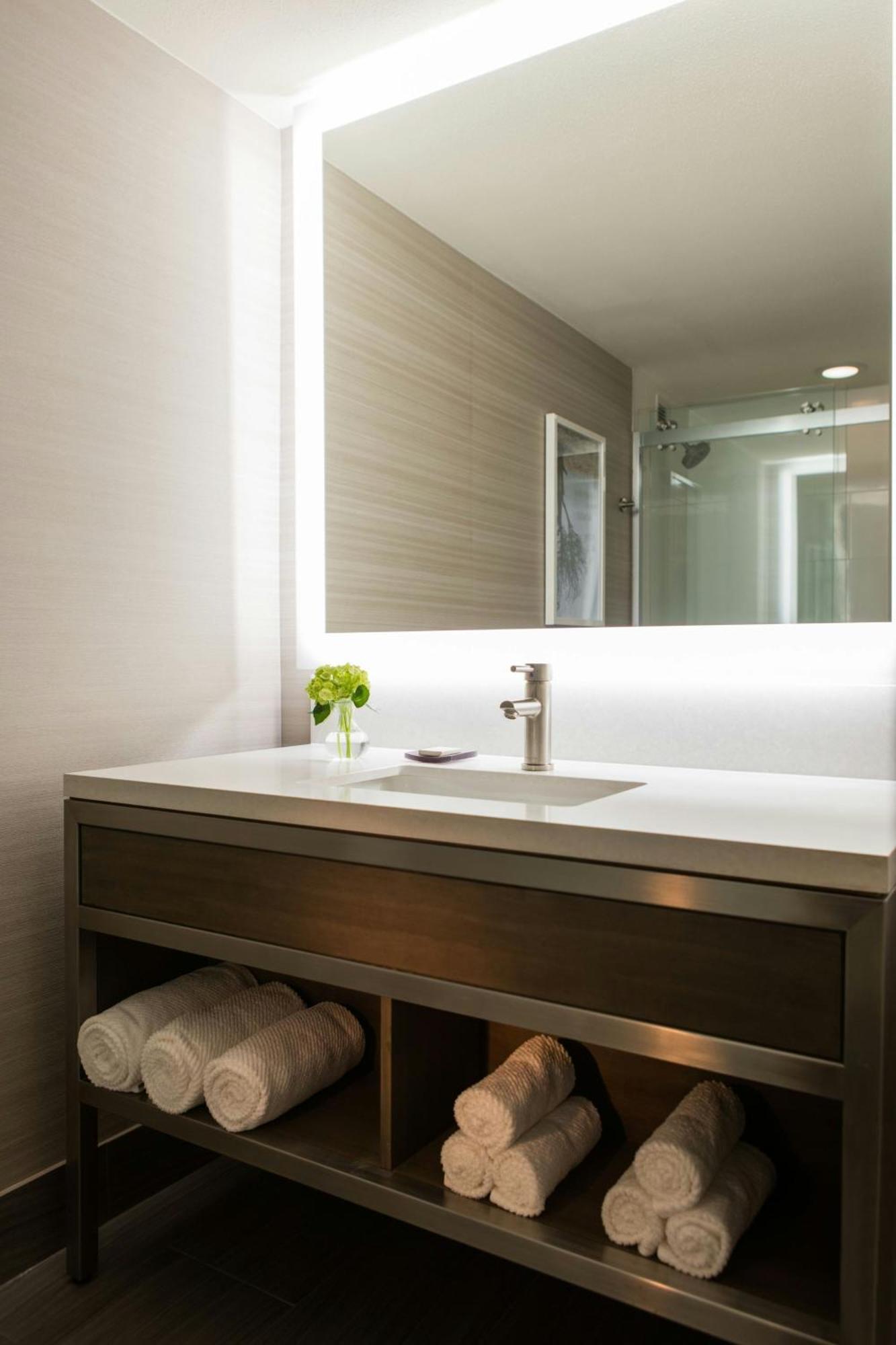 Renaissance Waterford 4* Oklahoma City