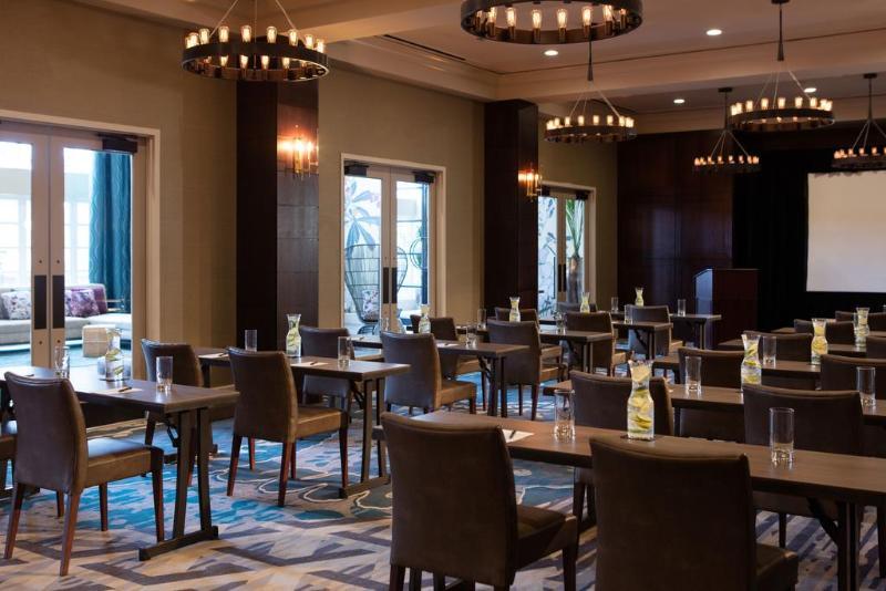 Renaissance Waterford 4* Oklahoma City