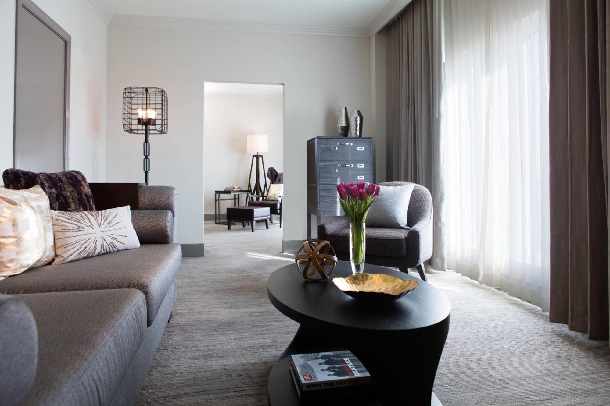 Renaissance Waterford Hotel